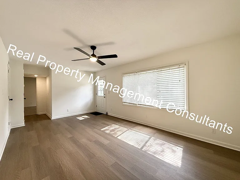 7335 Nall Ave — Photo 4