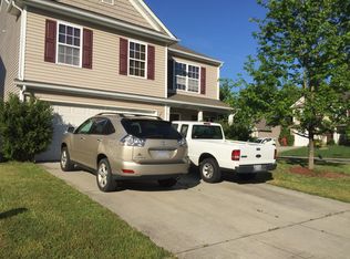 5104 Fernhill Dr, Charlotte, NC 28217