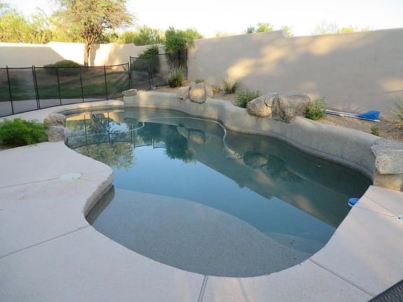 Large Play Pool