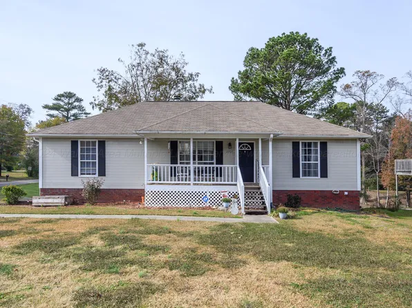 2700 Windwood Dr, Gardendale, AL 35071