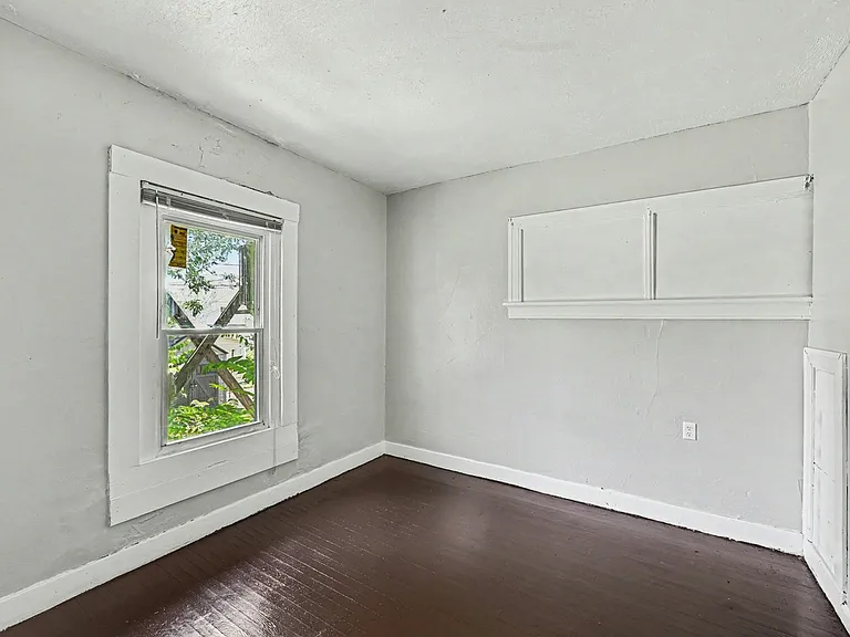 427 Kolping Ave #427 — Photo 14