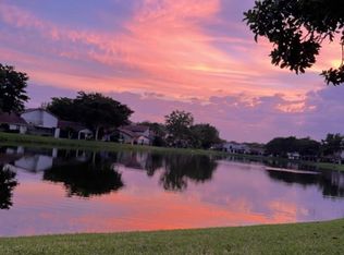 630 Deer Crk, Deerfield Beach, FL 33442