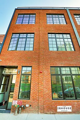 Sold by The In House Group | media 9