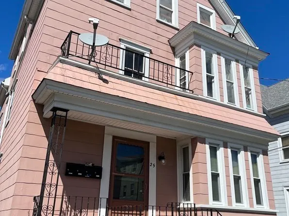 25 Katharine St, New Bedford, MA 02740