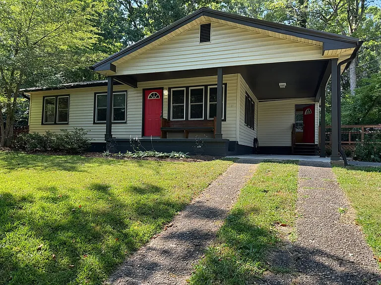 125 Raleigh Ave — Photo 2