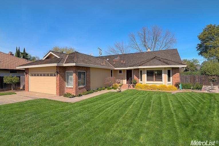 1st image of 7525 Willowview Ct