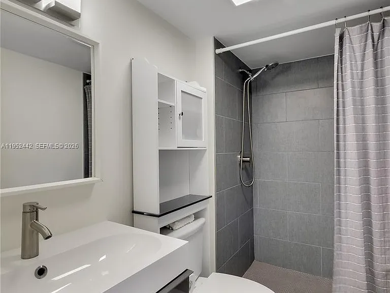100 Bayview Dr #1008 — Photo 27
