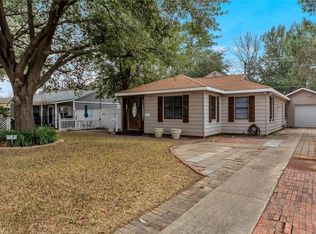 5409 Taylor Rd, River Oaks, TX 76114