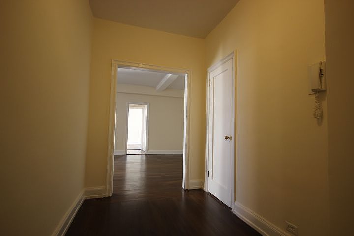 1st image of 225 W 106th St APT 14D