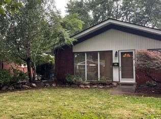 5002 Lincoln Blvd, Dearborn Heights, MI