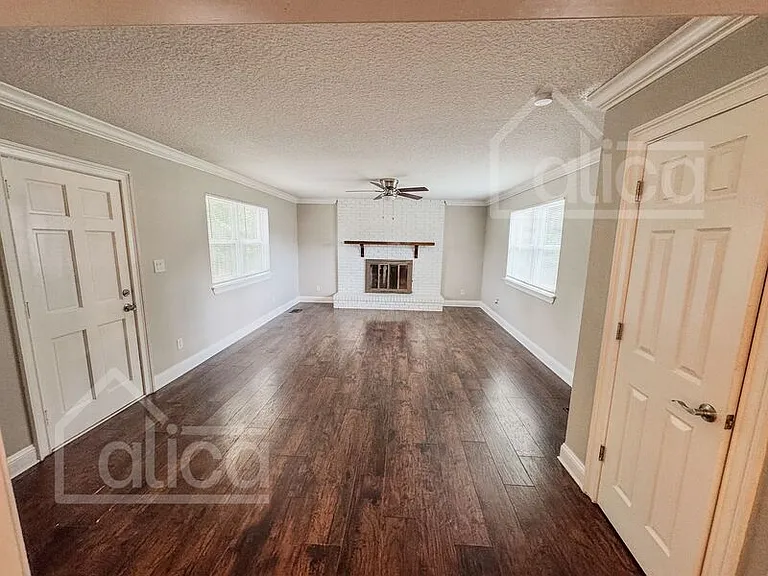 2845 Holly Point Dr — Photo 5