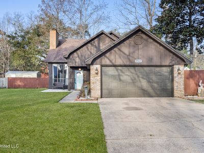 3205 N 2nd St, Ocean Springs, MS, 39564