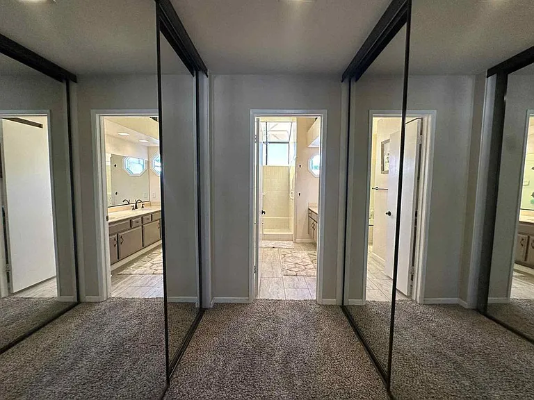 4 Hermosillo Ln — Photo 25