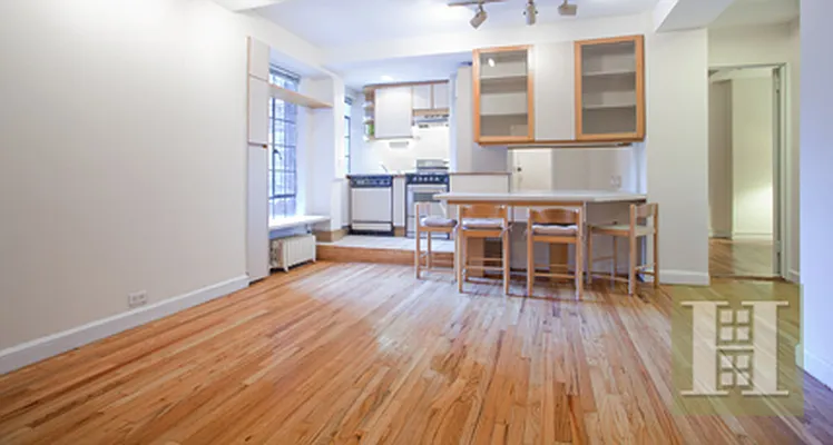 Rented by Halstead Real Estate | media 4