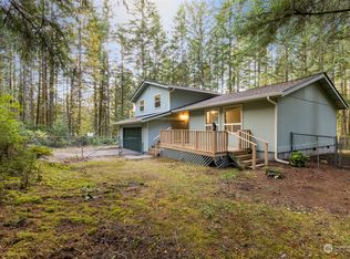 12190 Oakridge Dr SW, Pt Orchard, WA 98367