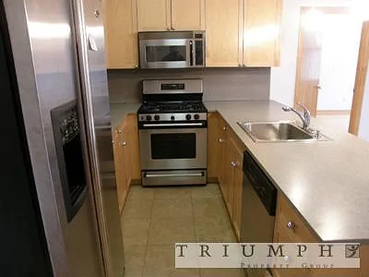 Rented by Triumph Property Group | media 20
