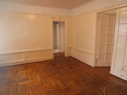 Rented by Joel Weisz, LREB | media 11