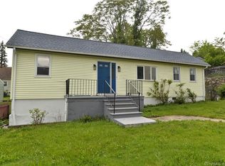 101 Parkview Ave, Bridgeport, CT 06606