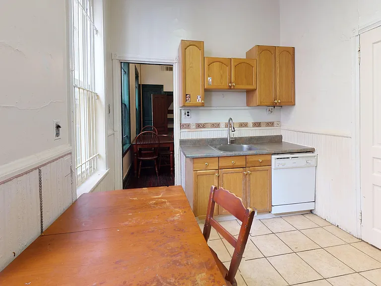 1848 Willington St — Photo 23