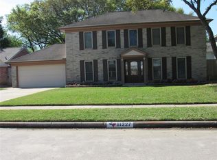 11227 Willow Field Dr, Cypress, TX 77429