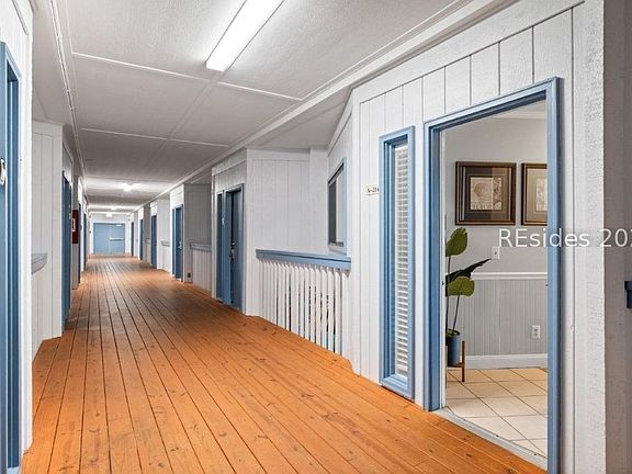 2nd image of 40 Folly Field Rd APT A214