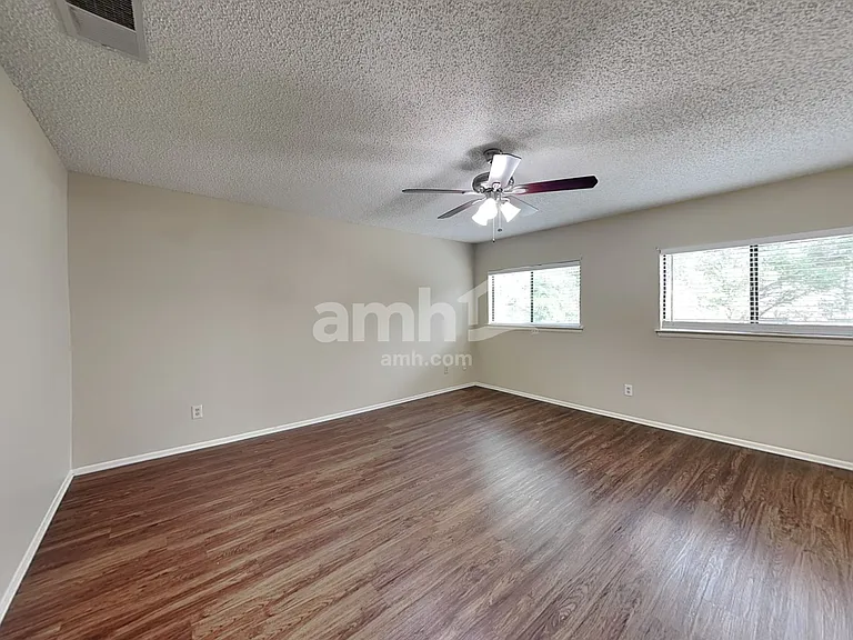 4611 Camas — Photo 11