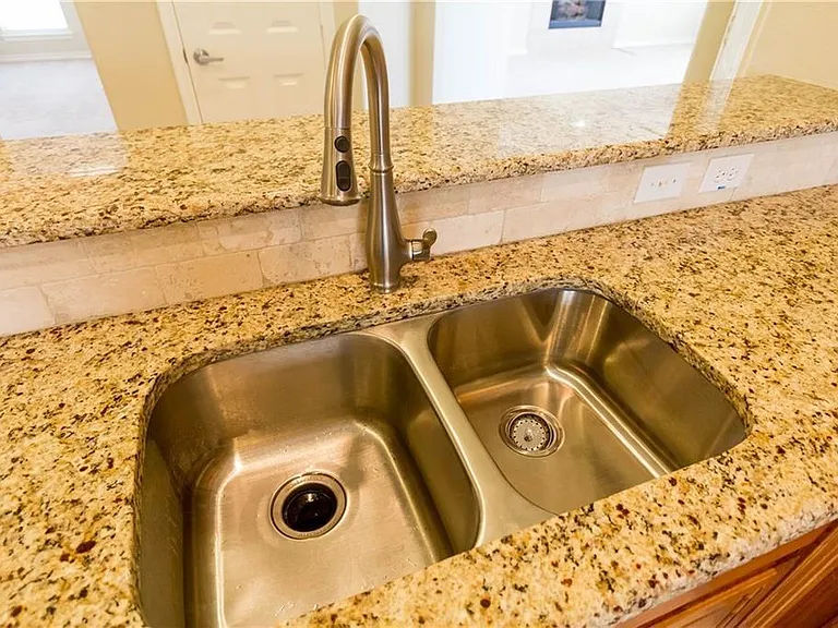 1700 Summerfield Dr — Photo 12