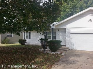 921 E Sayer St, Springfield, MO 65803