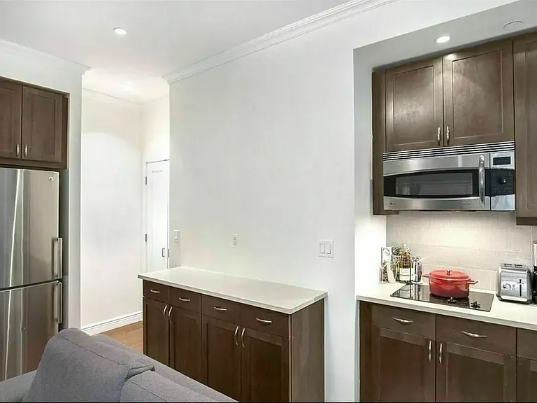488 7th Ave #8B — Photo 5