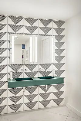 Rented by The Dermot Realty Management Company | media 19