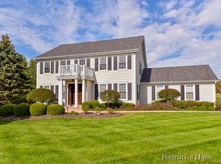 4N065 Wyngate Rd, St Charles, IL 60175