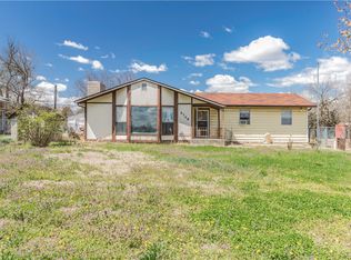 5748 N Graham Rd, Lowell, AR 72745