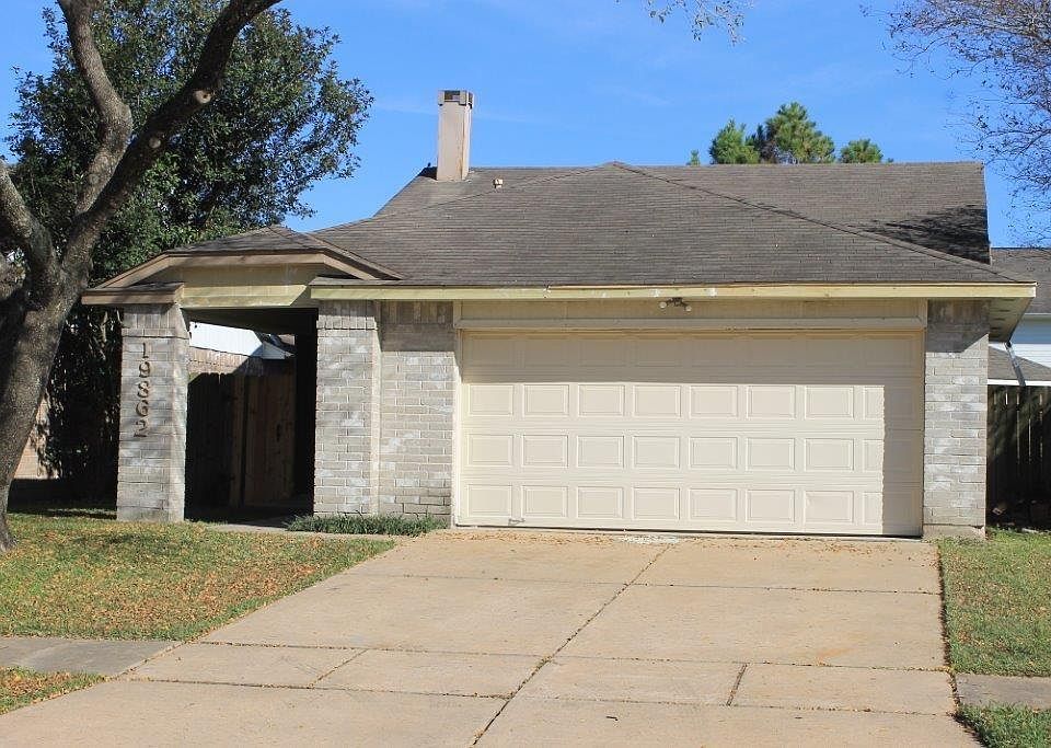 1st image of 19862 Laurel Trail Dr
