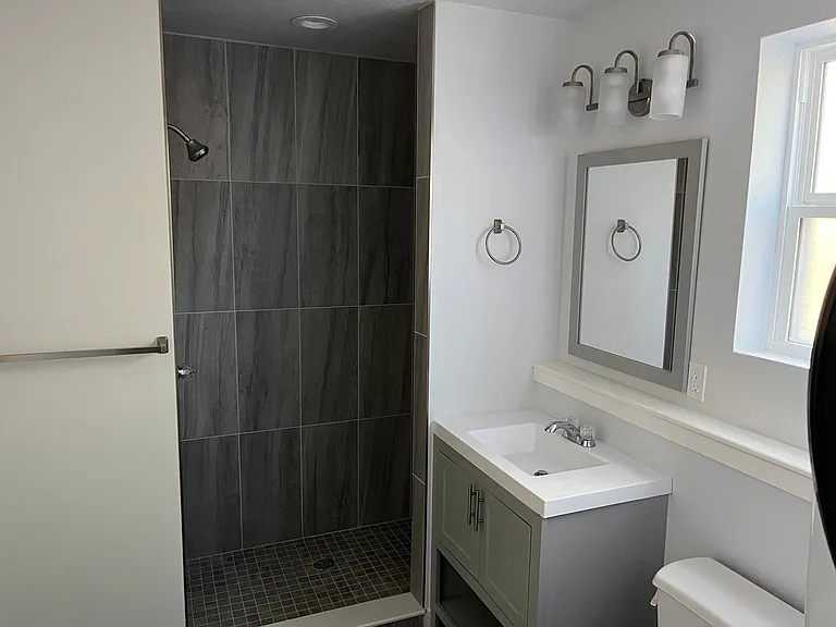 4342 W Custer Pl — Photo 8