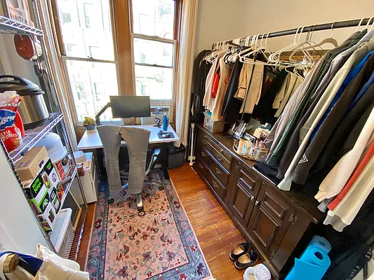 Rented by J PRESTON AND ASSOCIATES INC | media 22