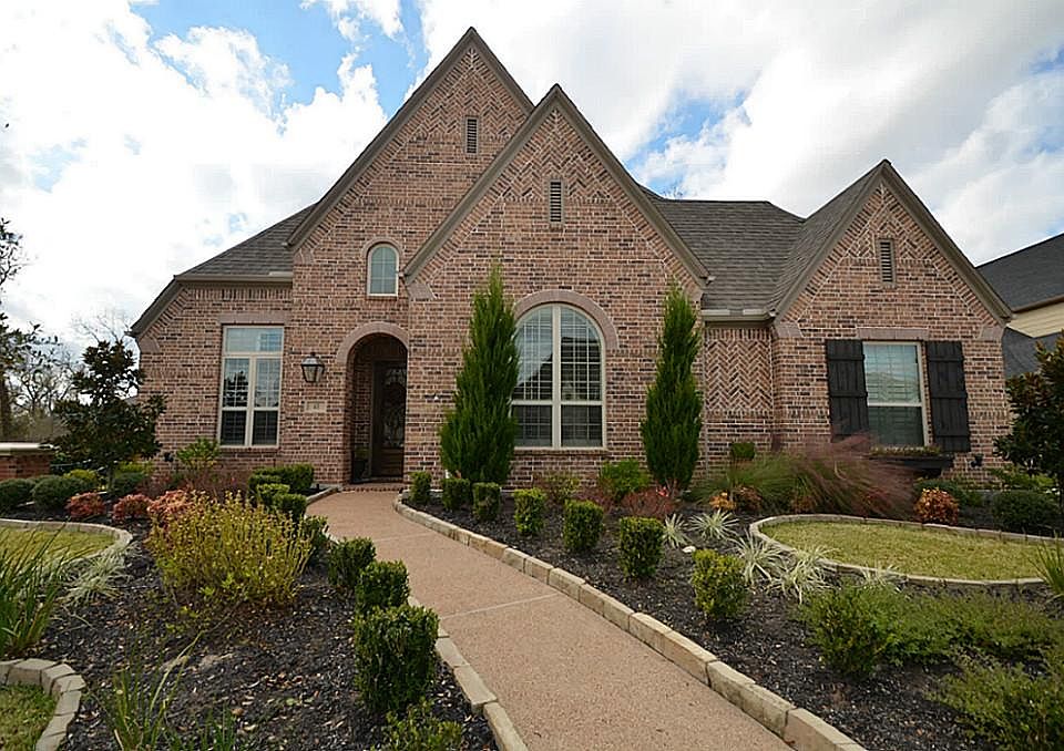 1st image of 43 Lost Oak Ct