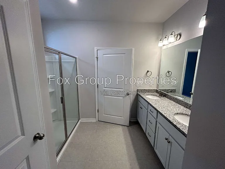 8236 McCormick St — Photo 12
