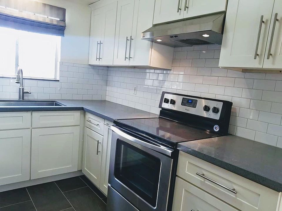 1st image of 5025 Maplewood Ave APT 5