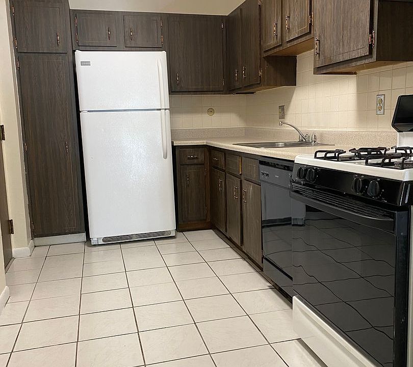 225 Independence Ave Apartment Rentals Quincy, MA Zillow