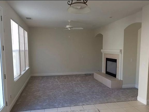 4th image of 649 McGinnis Cir