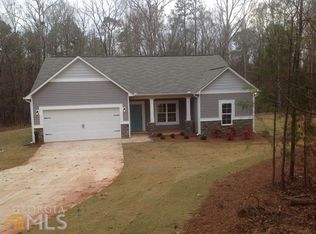173 Amhurst Cir, West Point, GA 31833