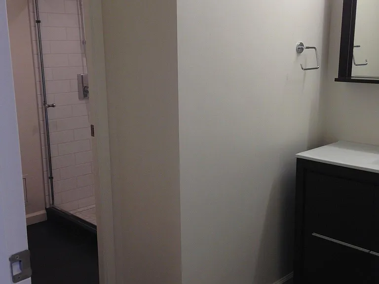 1177 California St #411 — Photo 9