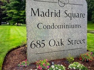 685 Oak St #46, Brockton, MA 02301