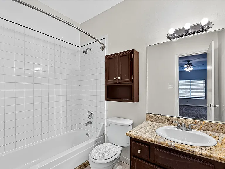 7395 Regency Square Ct #7395 — Photo 13