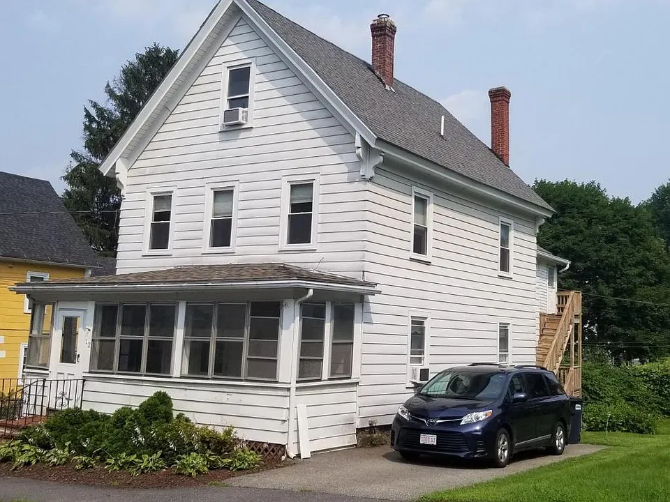 12 Mason St #2