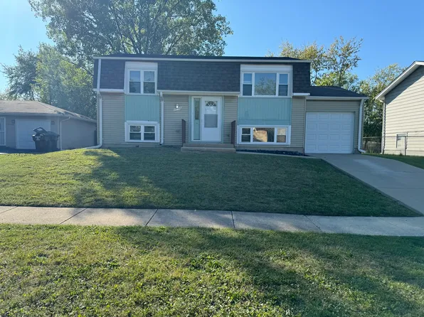 17710 Arlington Dr, Country Club Hills, IL 60478