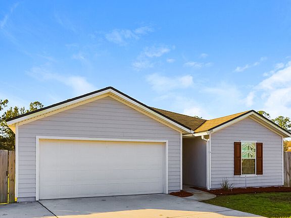 3rd image of 2203 Marla Creek Dr
