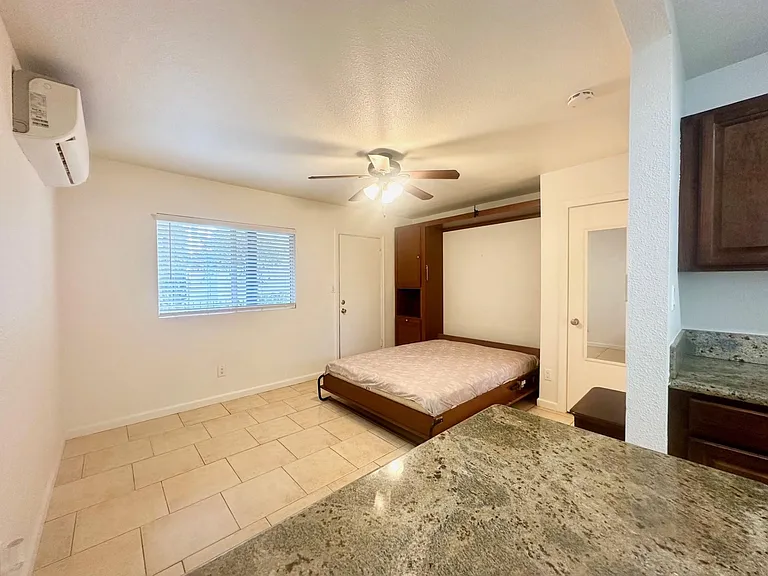 2505 Jefferson St #2 — Photo 14