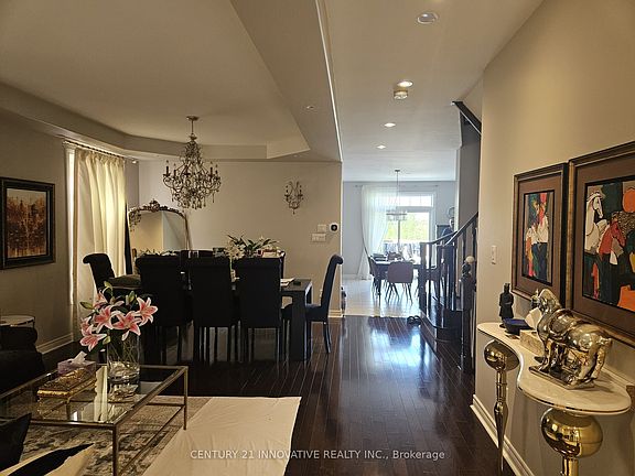 2nd image of 118 Santa Amato Cres