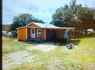 403 W 4th St, Sonora, TX 76950